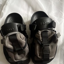 Crocs Men s Black/Gray Strappy Sandals UK 6 Adjustable Buckle Logo
