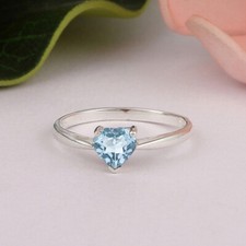Dainty 925 Sterling Silver 0.5Ct Heart Shape Natural Blue Topaz Solitaire Ring