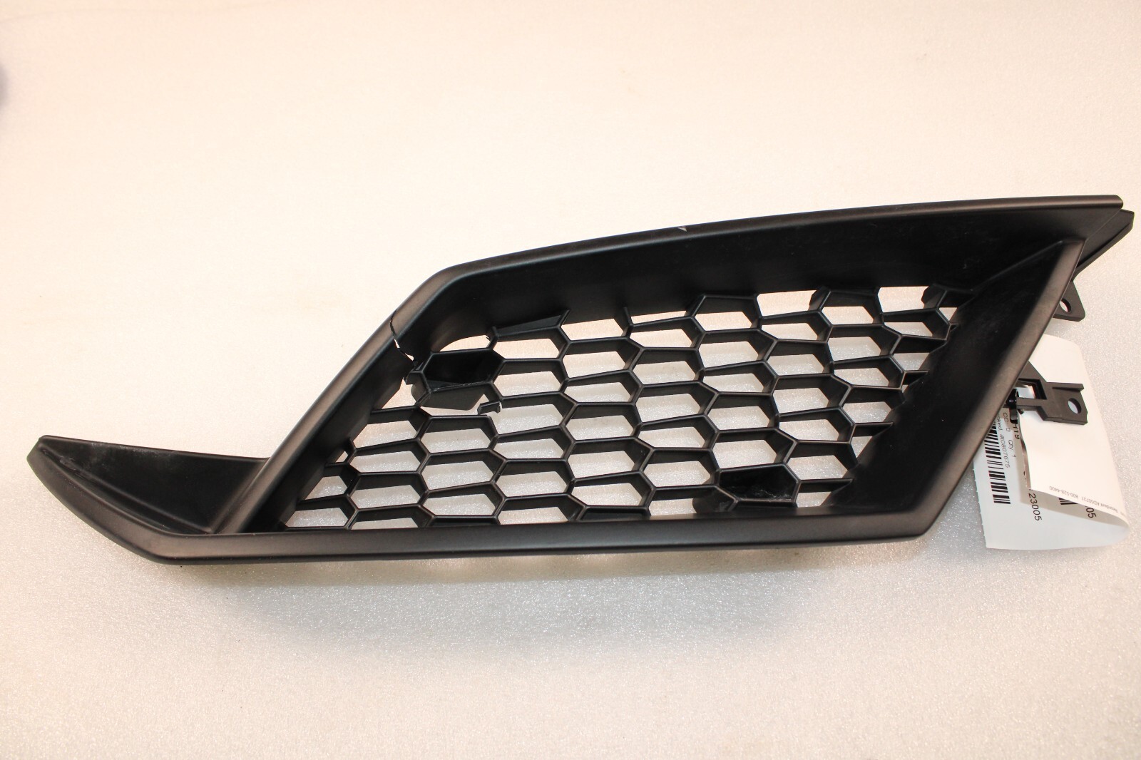 Lamborghini Huracan, LP580, LH, Rear Bumper Grille, Cracked, Used, P/N 4t0807675