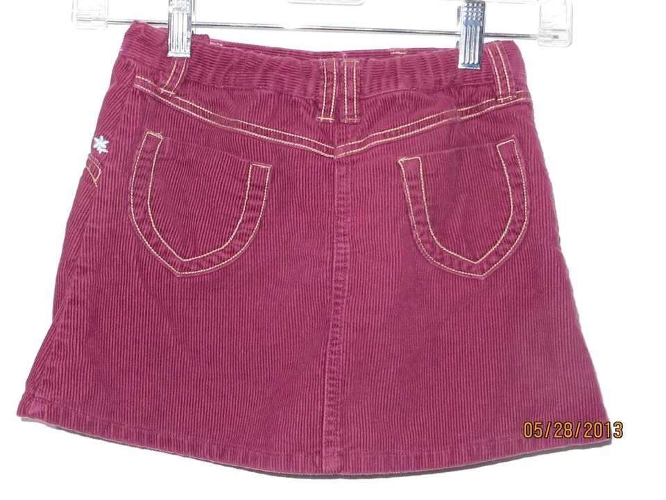 Falda corta Gymboree niña talla 5 Plus pana púrpura Foto 2 de 4