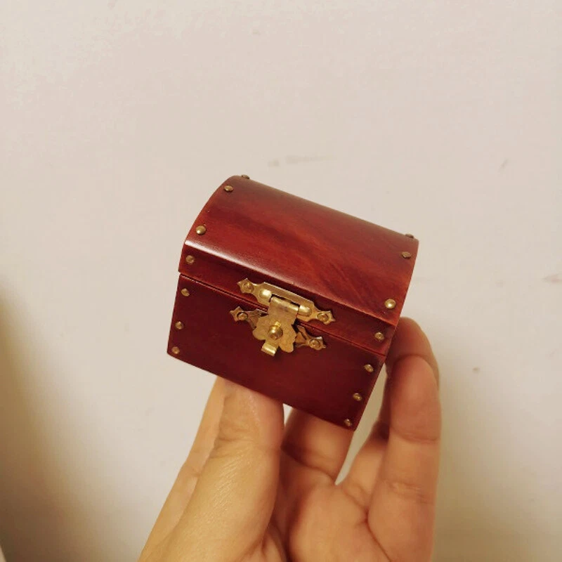 1/6 Scale Dollhouse Miniatures Treasure Chest Storage Box Action Figure Wooden - image 4 of 4