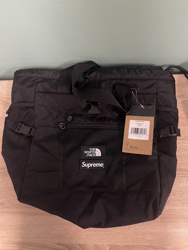 SUPREME x THE NORTH FACE ADVENTURE TOTE 