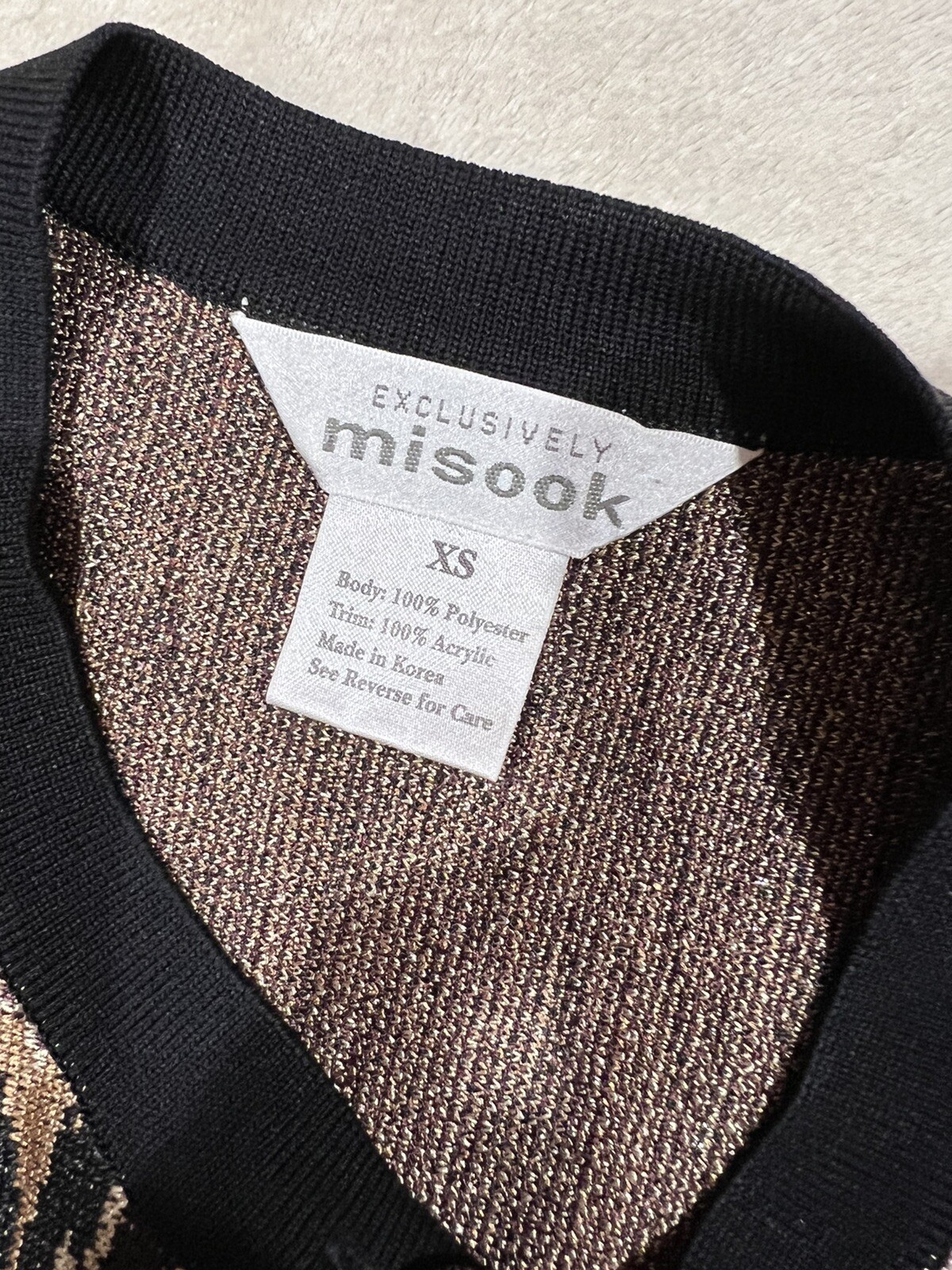 exclusively misook multi brown printed buttons kn… - image 4