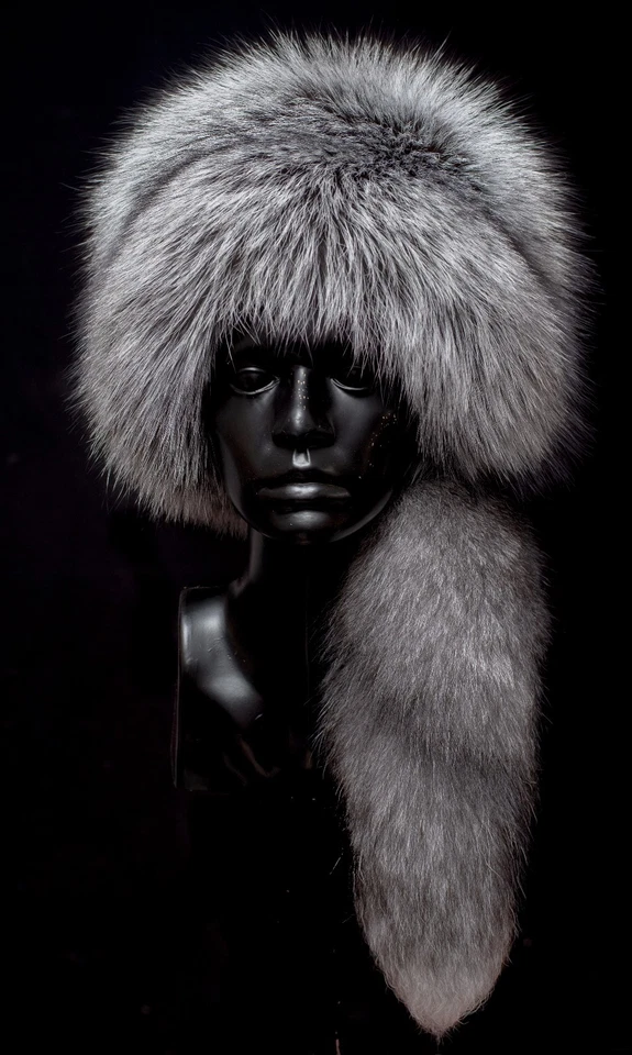 Первоклассный финский Серебряный Fox ручной работы зимняя женская шапка-бини со съемным хвостом - Изображение 2 из 3