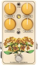 Red Witch Plurious Analog Chorus Pedal - Swee...