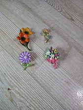 Lot of 4 Vintage Flower Brooches | Enamel, Porcelain & Lucite Floral Pins 