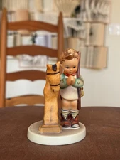 Goebel Hummel “Prayer Before Battle” Figurine #20 TMK5 Vintage Germany