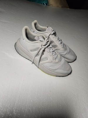 Men's Size 11 Adidas Boost   White Athletic Running Shoes