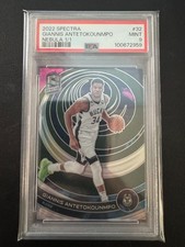 2022-23 Panini Spectra Giannis Antetokounmpo Nebula Prizm 1/1 Psa 9 #32