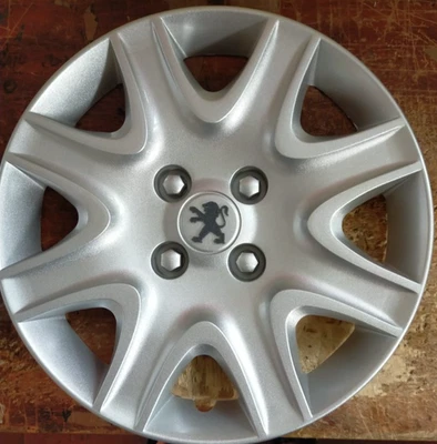 LOT DE 4 ENJOLIVEURS PEUGEOT 308 / 207 POUR JANTES 15" AVEC LOGO