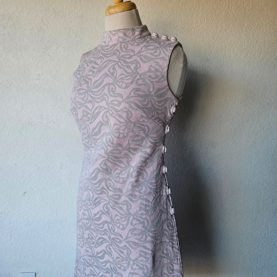 Leslie Fay Pink Silver 60s 70s Groovy Mod High Neck Cocktail Knit Mini Dress M - Image 2 of 4