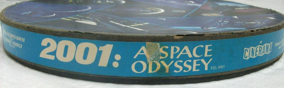 Complete 1968 Springbok "2001: A Space Odyssey" Movie Round Jigsaw Puzzle in Box - Image 4 of 4