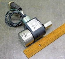 Parker 71315SN2GNJ1N0C111C2 3-Way Direct Acting Solenoid  10W 1/8" NPT 200 PSI