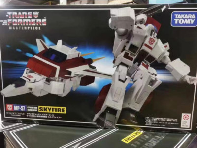 In Stock New Takara Tomy Masterpiece MP-57 Skyfire Jetfire MP57