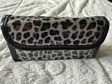 Makeup Travel Grooming Kit w/ Makeup Brushes  Grooming Organizer  Zip Center