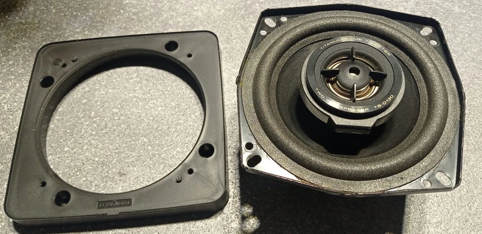 PIONEER TS D130 ALTOPARLANTI VINTAGE NUOVI Hi Fi QUALITY  2 VIE CON CROSSOVER - Immagine 3 di 4