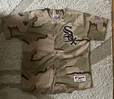 Chicago White Sox Baseball Jersey Gordon Beckham #15 Majestic Signed Camouflage