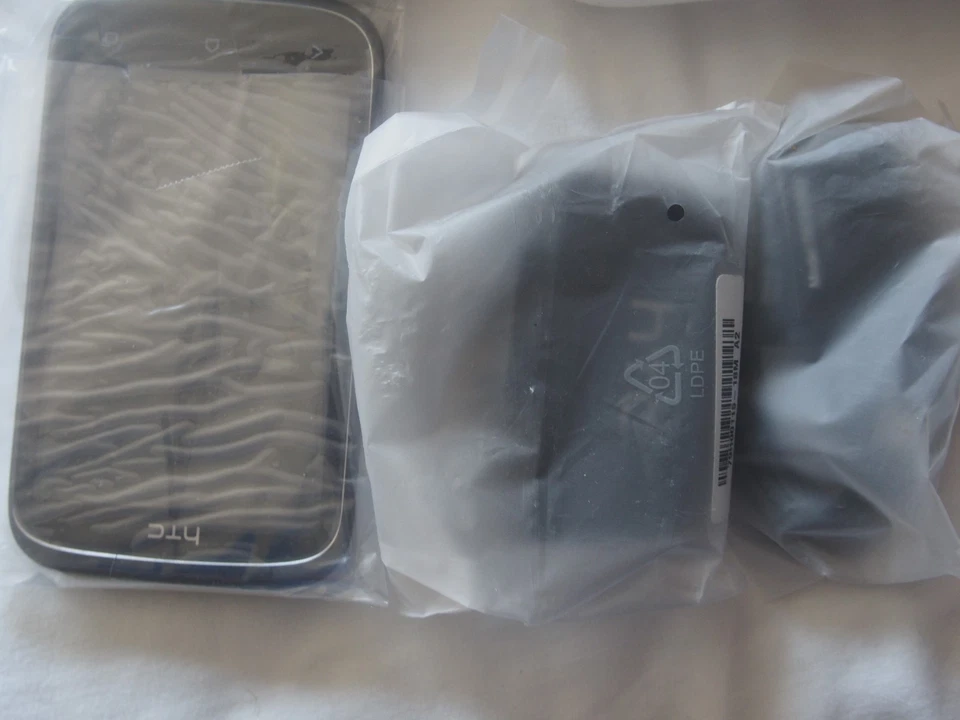 Teléfono Celular HTC Desire C Negro CDMA SIN ALIMENTACIÓN COMO ESTÁ Foto 4 de 4