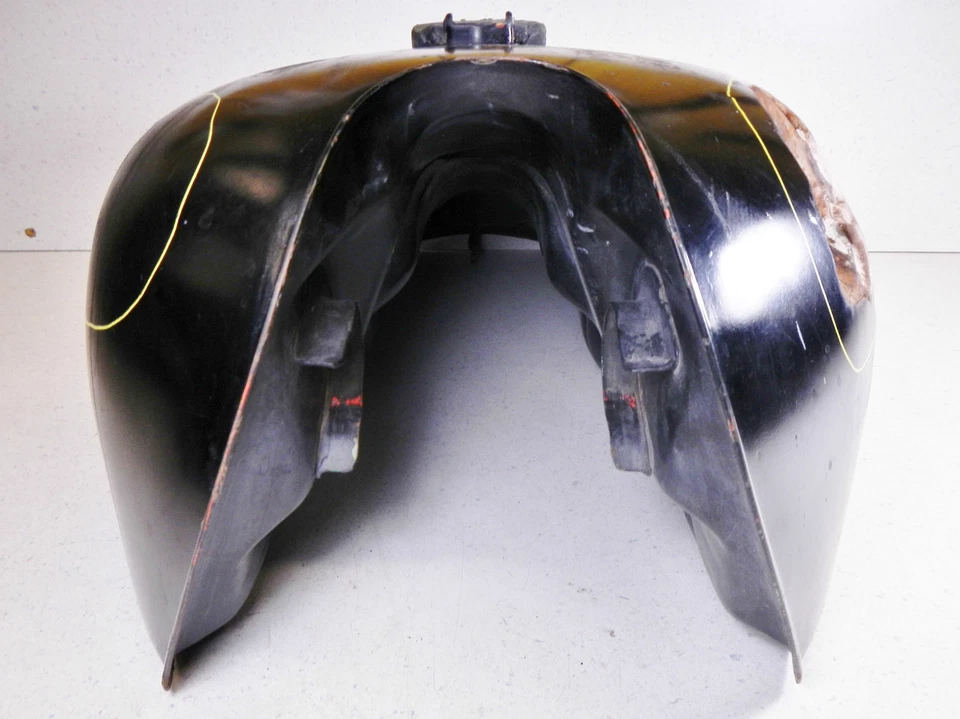 77 KAWASAKI KZ650 KZ650B TANQUE GASOLINA COMBUSTIBLE Foto 4 de 4