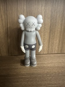 Kaws Original Fake Companion | eBay