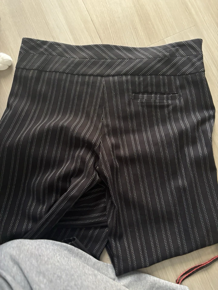 Calças femininas Rampage cintura baixa Y2K listras tamanho 9 medidas em Desc fofas - Imagem 3 de 3