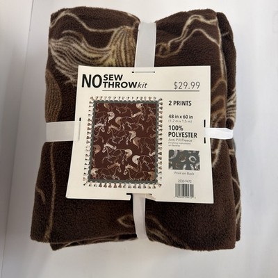 No Sew Throw Kit  horse/ horseshoe theme    48'' x 60    Brand New