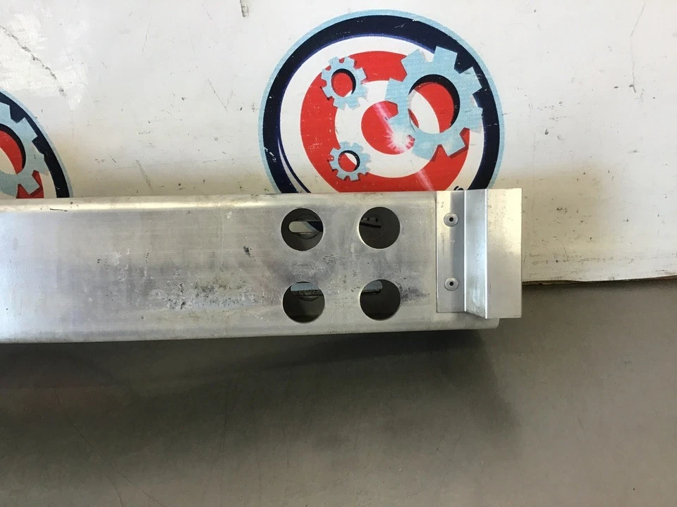 Barra de choque de parachoques delantero Infiniti G25 G37 Q40 09-15 62030JK61A OEM 23BCBD3 Foto 4 de 4