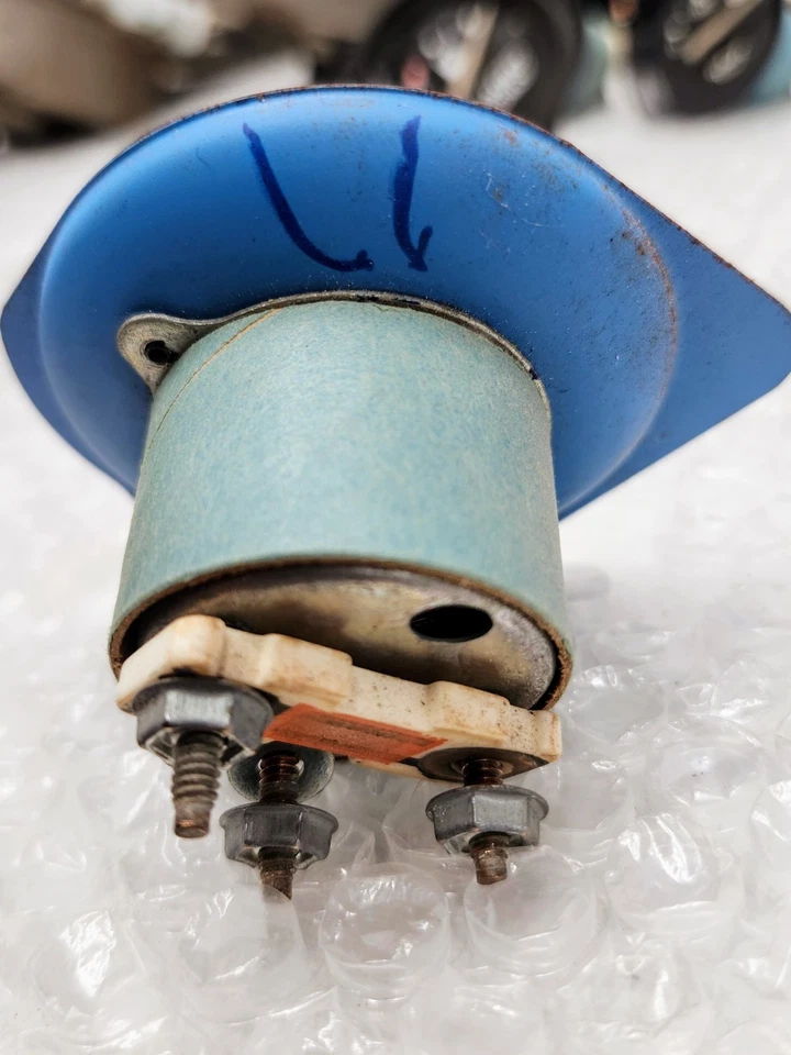 Измеритель расхода топлива 78-82 C3 Corvette от оригинального производителя неэтилированное топливо только НЕ ПРОТЕСТИРОВАНО КАК ЕСТЬ - Изображение 2 из 2