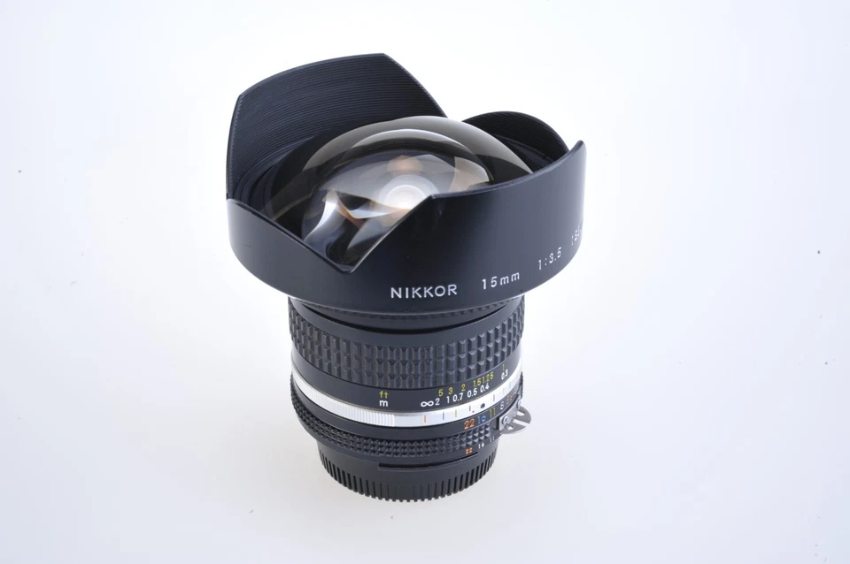 Nikon Nikkor 15mm f3,5 Ultra Wide Angle AIS *Excelente - Imagen 2 de 4