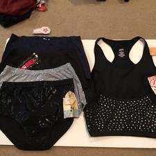 New Lot of 6 Women  s Collection of Dance Shorts  Bra Tops, Size XL, Adult