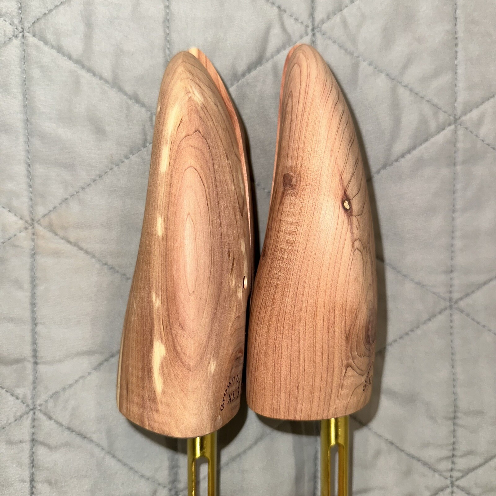 Stratton Cedar Wood Pair Men's XL Shoe Tree Grown In USA