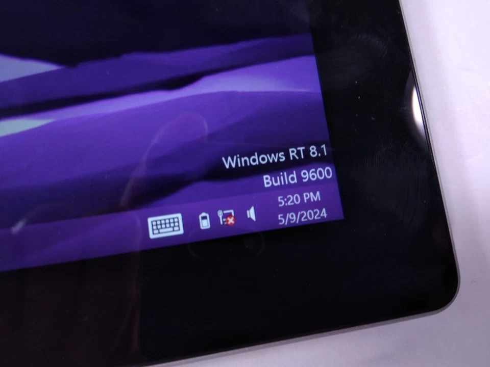 Microsoft Surface 2 RT 64GB, 10.6in READ - Image 3 of 4