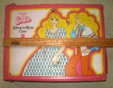 BEST Vintage 1974 World Of Barbie Sleep N  Keep Carrying Case w/ Beds Clean Good