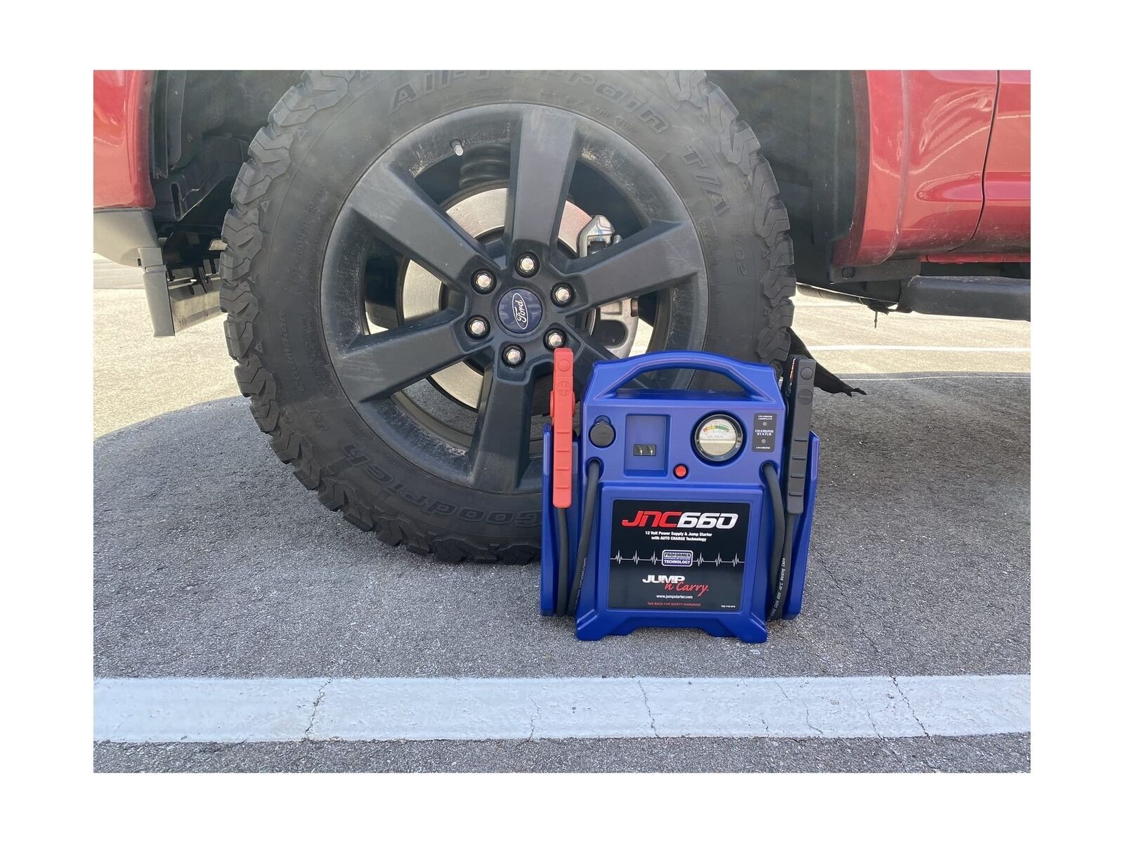 Clore Automotive Jump-N-Carry JNC660 1700 Peak Amp 12 Volt Jump Starter , Blue