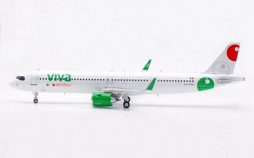Viva Aerobus / Airbus A321-271NX / XA-VXH / IF321VB1124 / 1:200 - Image 3 of 4