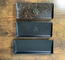 2 Lionel 160 Bin Black & Speckled Bakelite & 1 Plastic Marx Toy Train Accessory