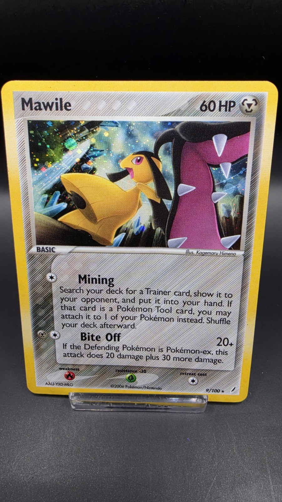 Pokémon Mawile 9/100 Crystal Guardians Holo 2006 Damaged (Crease)