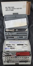 Tight Spot Driver w/ Case & Spec Tools Screwdriver Pro Kit Lot of 2 (BOTH SHIP)