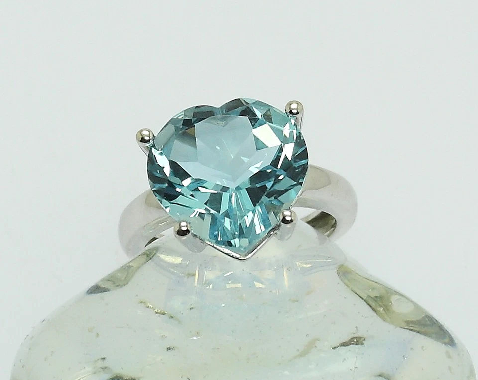 ♦♦ Ring in 14 kt 14k 585 er Weiß Gold mit Herz Blautopas Topas Gr. 50 Herzring