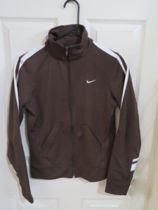 abbigliamento sportivo donna nike