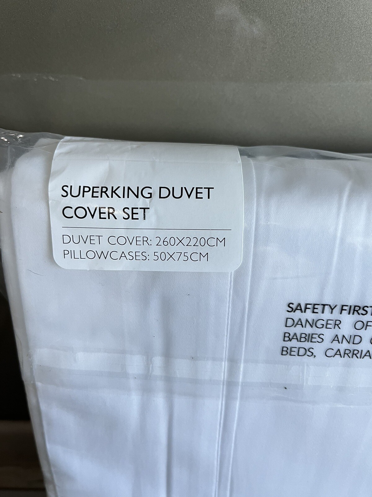 The White Company Bedding Camberly Superking Duvet Cover & 2
