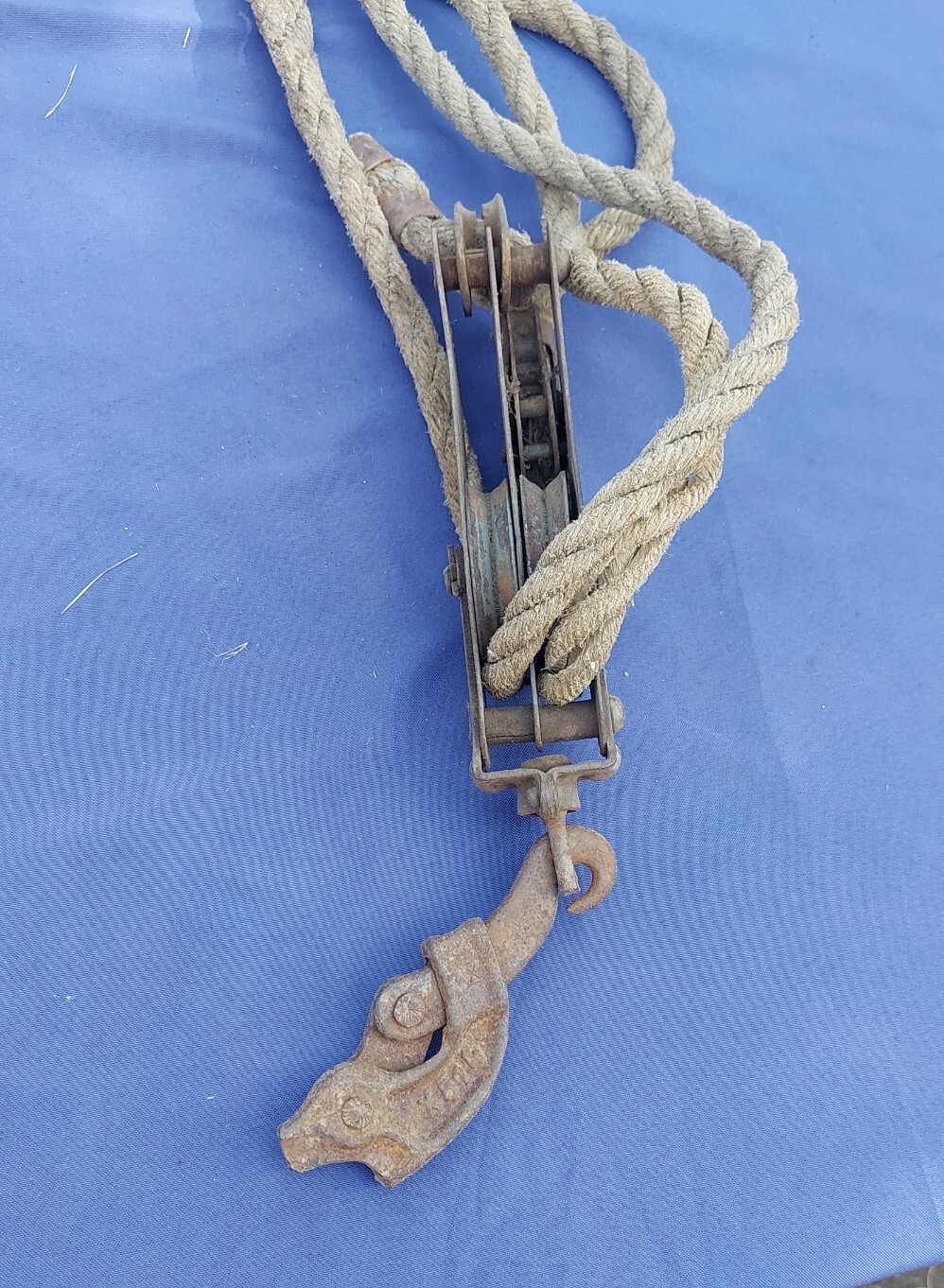 Working Rustic Block Tackle Double Wheel Pulleys Rope Fence Stretcher