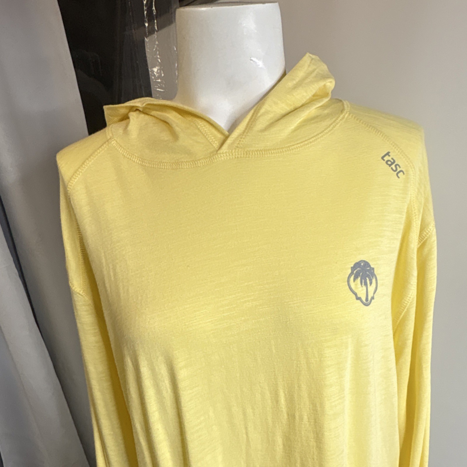 tasc Performance Yellow Hooded Pullover Hoodie Cr… - image 2