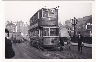 London Straßenbahn 2043 Route 52 Southwark Bridge Januar 1952 letzte Fahrt Postkartenformat Foto