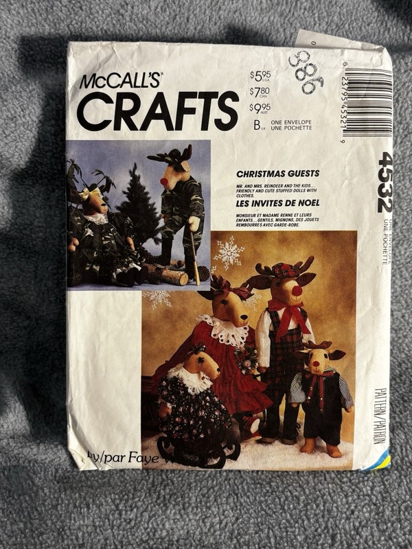 VTG McCall’s Christmas Crafts Sewing Pattern 4532 ~  Reindeer Dolls Toy ~ 1989