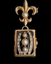 Jewelcraft Gold Tone Fleur De Lis Crystal,  Folding 4 Photo Locket Brooch Enamel