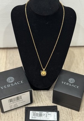 Versace 95 Medusa Gold Greca Engraved Pendant Chain Necklace $550 NIB AUTHENTIC