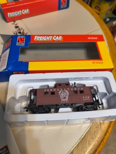 VAGÓN DE CARGA LIFE LIKE TRAINS ESCALA HO Nº8538 CABOOSE PRR EN CAJA 461781 | Zustand: New