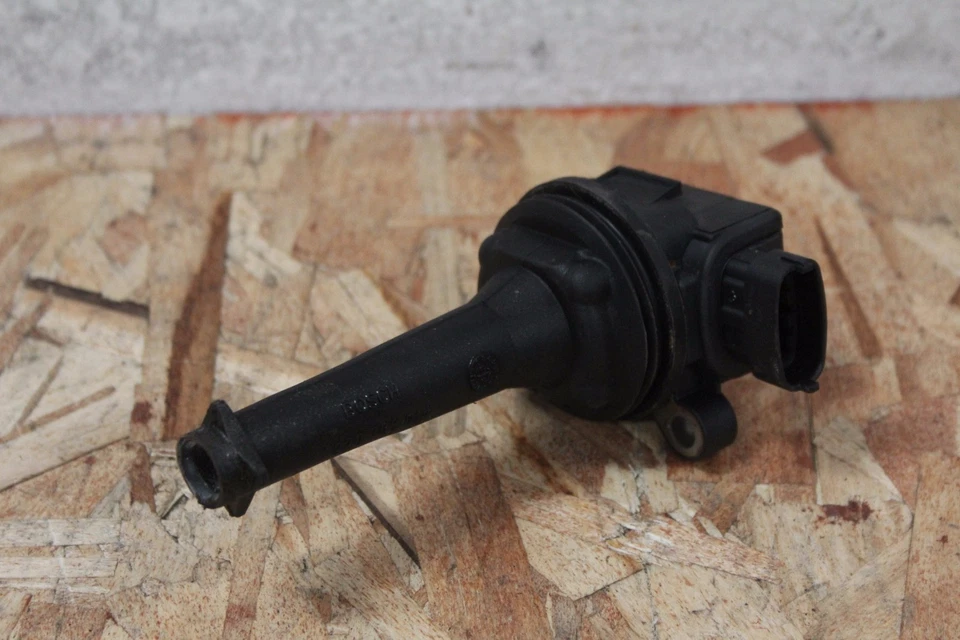 Bobina de encendido v889 01-04 Volvo V70 XC70 01-04 S60 2,3 L 2,4 L 03-06 XC90 2,5 L 2,9 L Foto 4 de 4