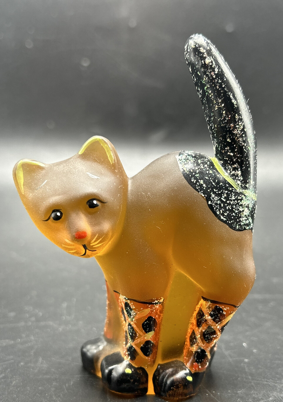 Fenton Art Glass Autumn Gold Scaredy Cat 